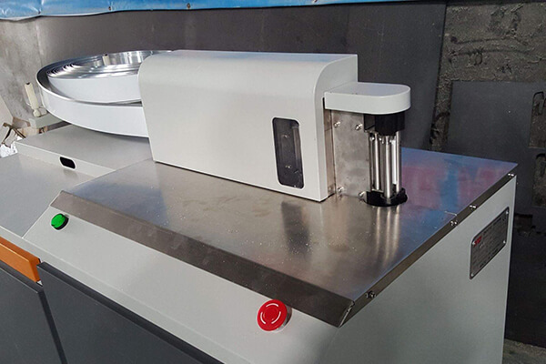 開槽彎字機(jī) 開槽彎字機(jī)