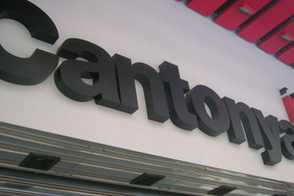 廣告雕刻機切割的PVC門頭字展示 廣告雕刻機切割的PVC門頭字展示